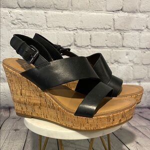 Franco Sarto Black Leather Wedge Sandals Sz 7M